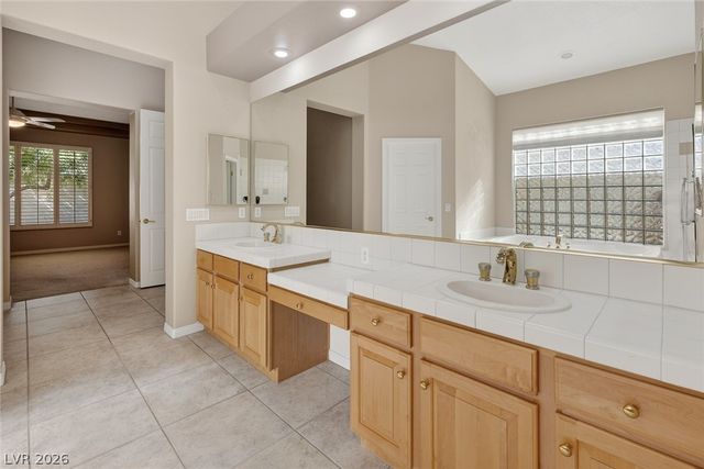 541 Summer Mesa Drive, Las Vegas, NV 89144