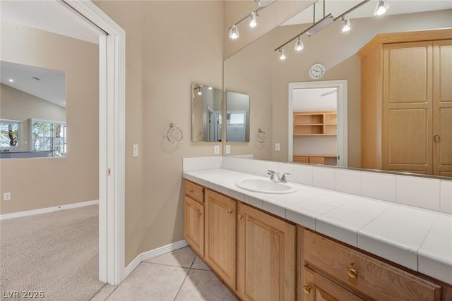 541 Summer Mesa Drive, Las Vegas, NV 89144