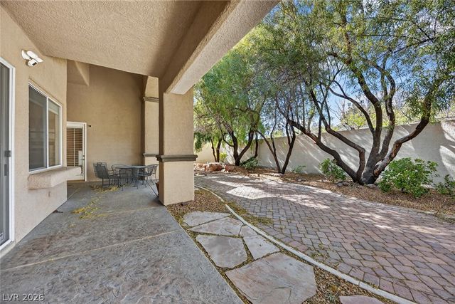 541 Summer Mesa Drive, Las Vegas, NV 89144