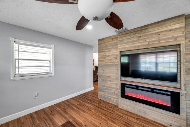 4815 PLANTATION DRIVE, Tampa, FL 33615