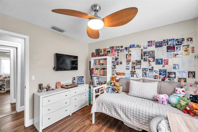 4815 PLANTATION DRIVE, Tampa, FL 33615