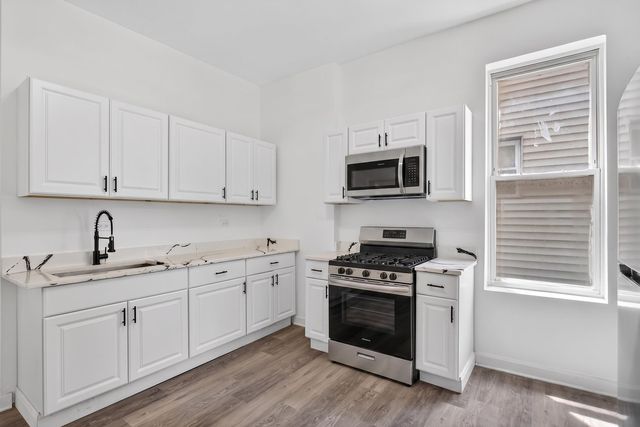 6018 S Sangamon Street, Chicago, IL 60621