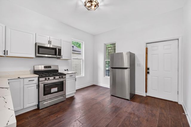 6018 S Sangamon Street, Chicago, IL 60621