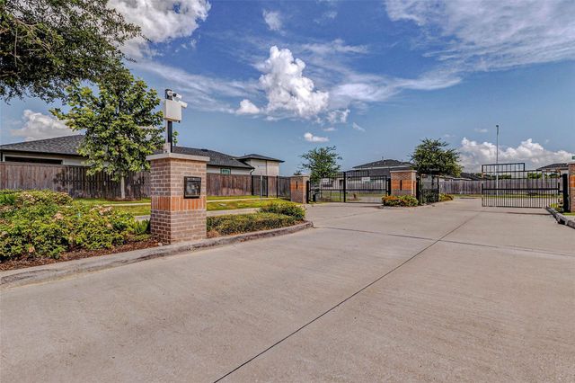 3026 Stock Orchard Lane, Houston, TX 77047