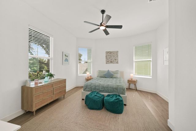 3124 Bernardo De Galvez Avenue, Galveston, TX 77550