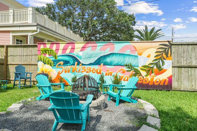3124 Bernardo De Galvez Avenue, Galveston, TX 77550