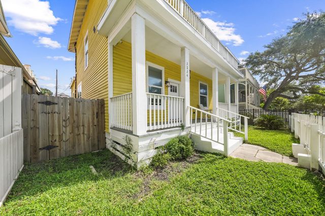 3124 Bernardo De Galvez Avenue, Galveston, TX 77550