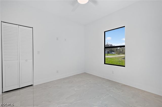 3706 Gene AVE N, Lehigh Acres, FL 33971