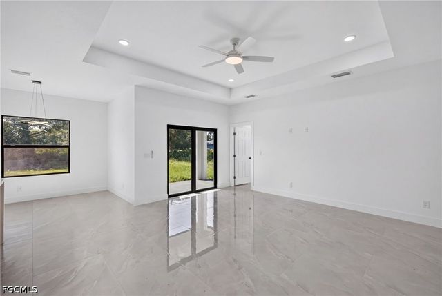3706 Gene AVE N, Lehigh Acres, FL 33971
