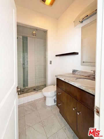 901 Ocean Avenue, Santa Monica, CA 90403