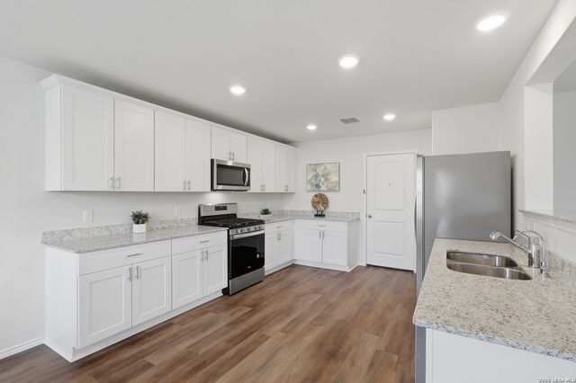 13766 Prospector Post, San Antonio, TX 78253