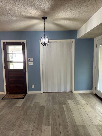 1803 Shelby Avenue, Springdale, AR 72762