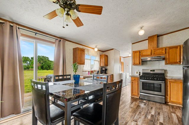 3065 Chamberlain Road, Buchanan, MI 49107