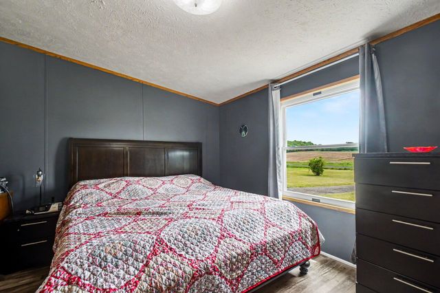 3065 Chamberlain Road, Buchanan, MI 49107