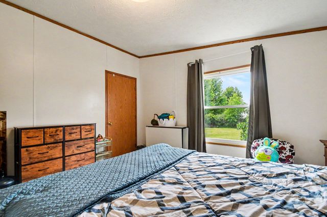 3065 Chamberlain Road, Buchanan, MI 49107