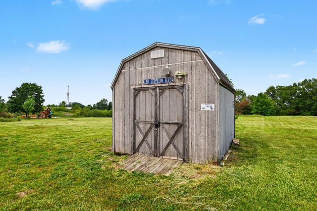 3065 Chamberlain Road, Buchanan, MI 49107