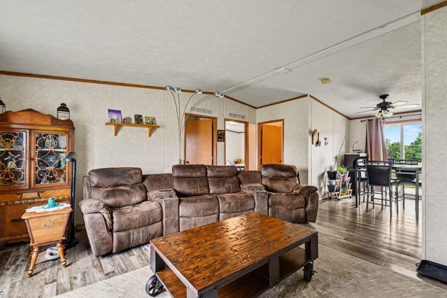 3065 Chamberlain Road, Buchanan, MI 49107
