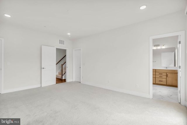 21807 CROXLEY TER, Broadlands, VA 20148