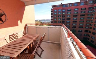 1021 ARLINGTON BLVD #942, Arlington, VA 22209