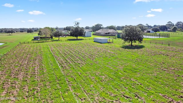 8326 Sidney Gautreaux Road, Abbeville, LA 70510