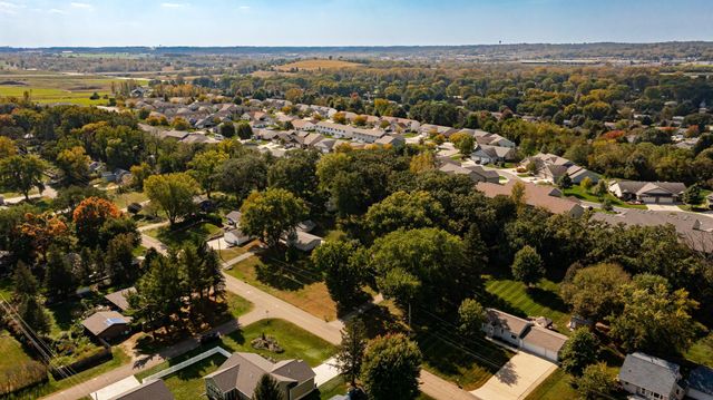 2441 22nd Avenue SE, Rochester, MN 55904