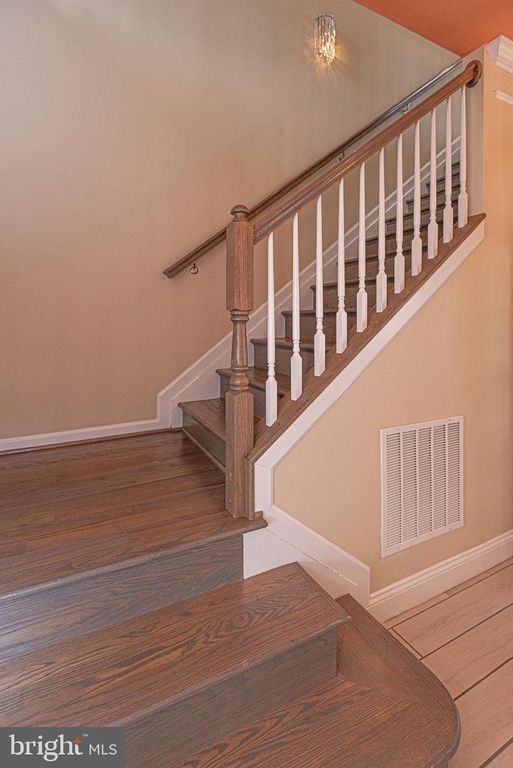 Image 42 of property listing at 30255 BRANDYWINE DR, Millville, DE 19967