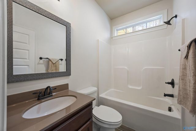 13390 S Shawdee Road, Huntsville, AL 35803