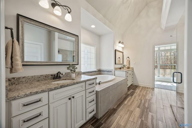 13390 S Shawdee Road, Huntsville, AL 35803