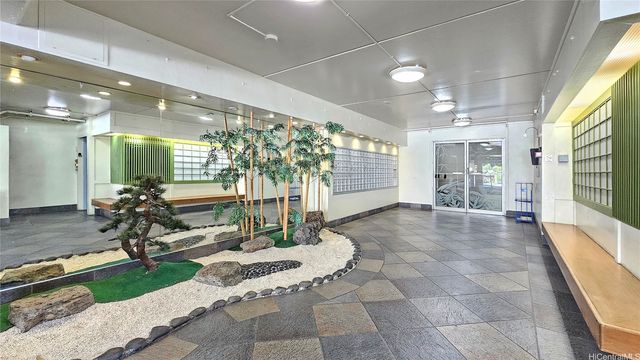 2029 Nuuanu Avenue 1003, Honolulu, HI 96817