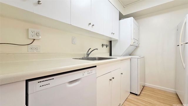 2029 Nuuanu Avenue 1003, Honolulu, HI 96817