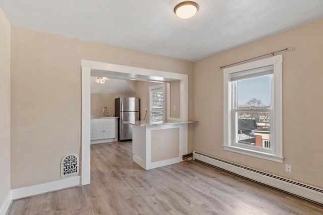 11 Pine Street, Leominster, MA 01453