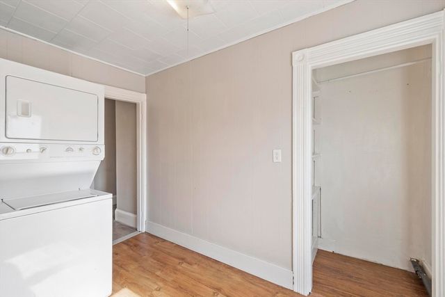 11 Pine Street, Leominster, MA 01453