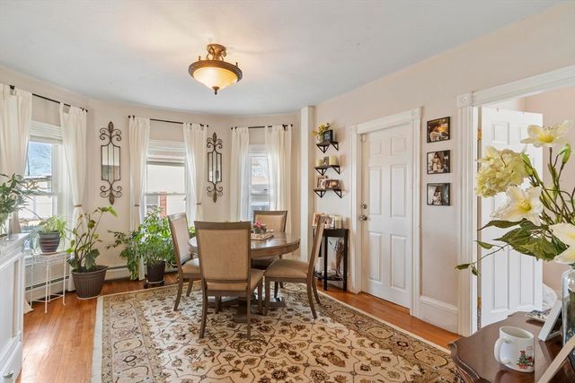 11 Pine Street, Leominster, MA 01453