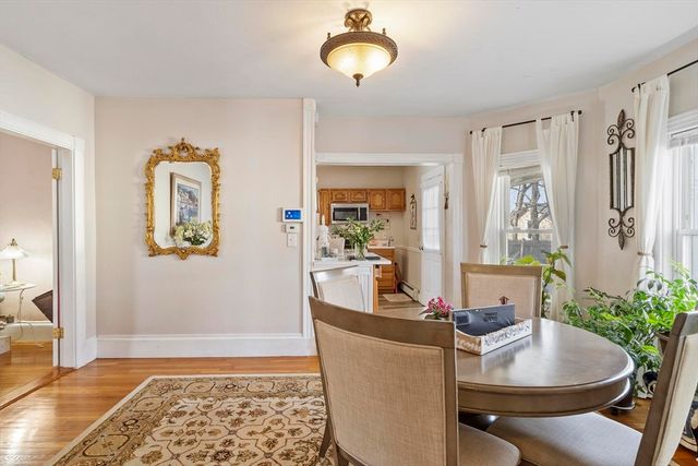 11 Pine Street, Leominster, MA 01453