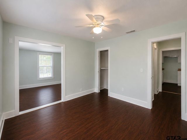 618 N Moore, Tyler, TX 75702