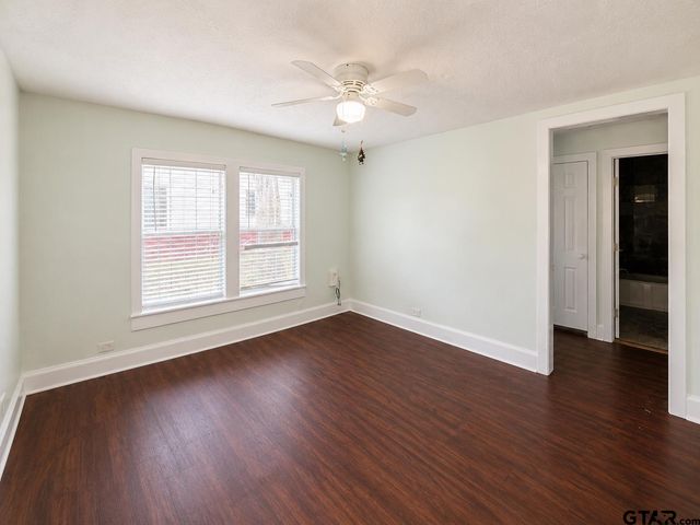 618 N Moore, Tyler, TX 75702