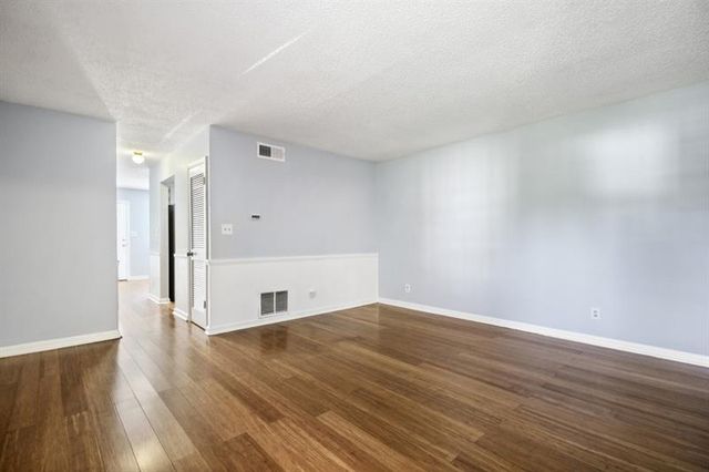 536 Granite Ridge Place, Sandy Springs, GA 30350