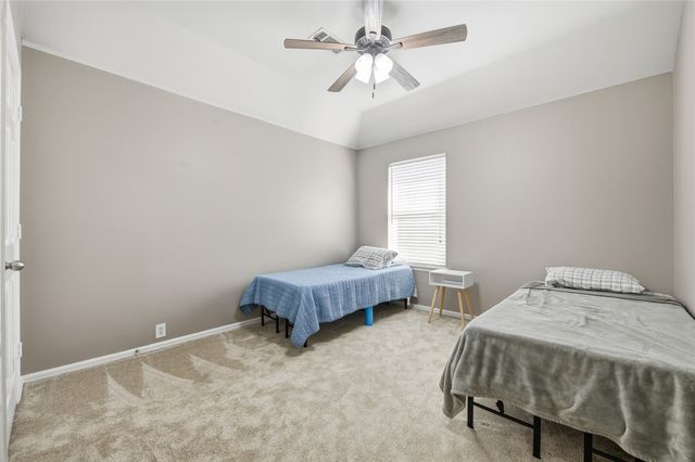 2736 Maple Creek Drive, Fort Worth, TX 76177