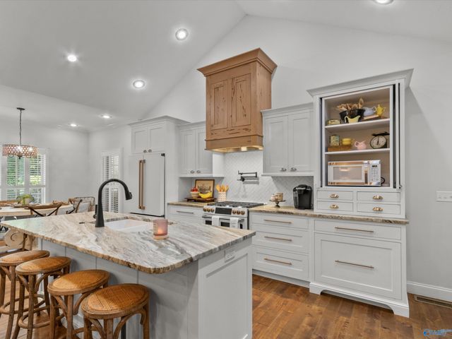 111 Smith Lane, Boaz, AL 35956