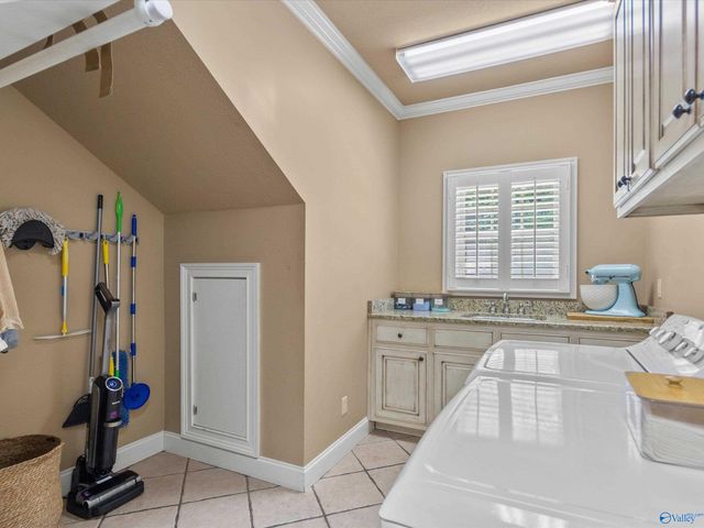 111 Smith Lane, Boaz, AL 35956