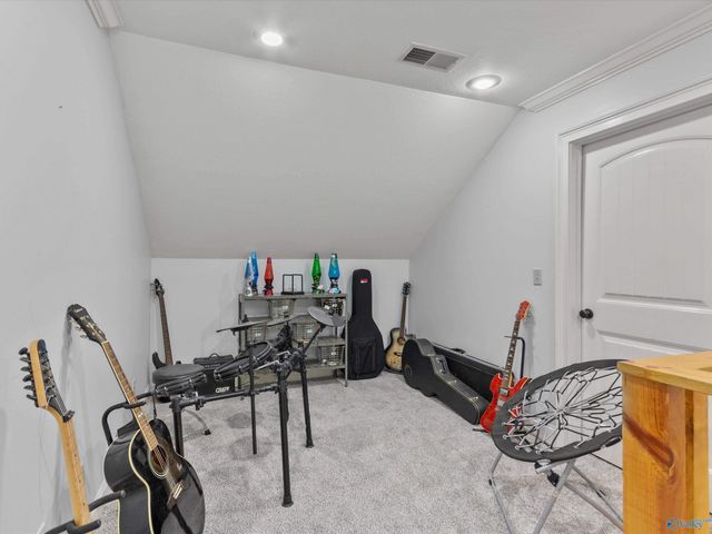 111 Smith Lane, Boaz, AL 35956