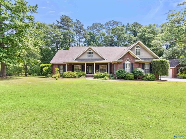 111 Smith Lane, Boaz, AL 35956