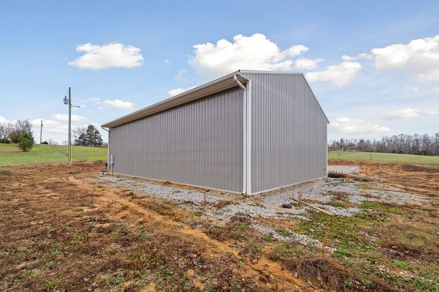 13813 OLD KENTUCKY ROAD, Walling, TN 38587