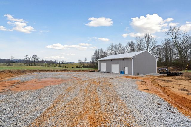 13813 OLD KENTUCKY ROAD, Walling, TN 38587