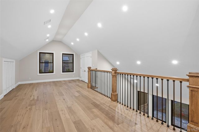 11 Ranch Place, Merrick, NY 11566