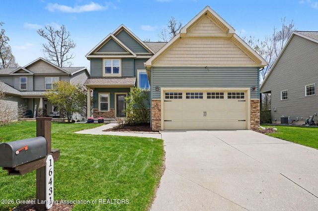 16431 Picardie Way, East Lansing, MI 48823