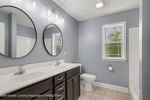 16431 Picardie Way, East Lansing, MI 48823