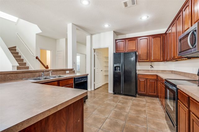 10256 Franklin Drive, Providence Village, TX 76227