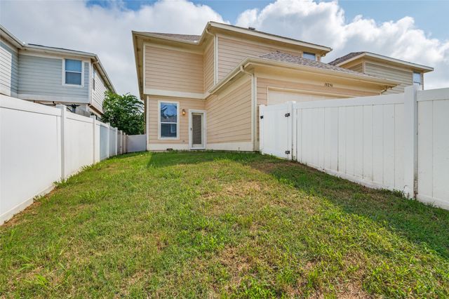 10256 Franklin Drive, Providence Village, TX 76227
