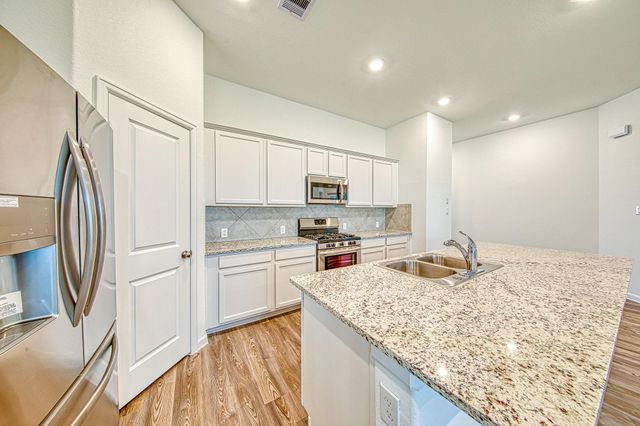 3031 Azalea Point, Brookshire, TX 77423